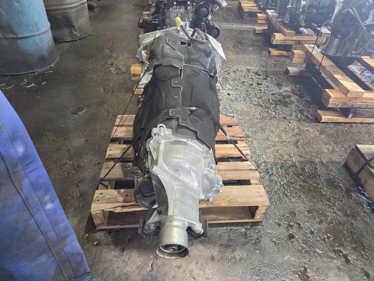 Part image 3