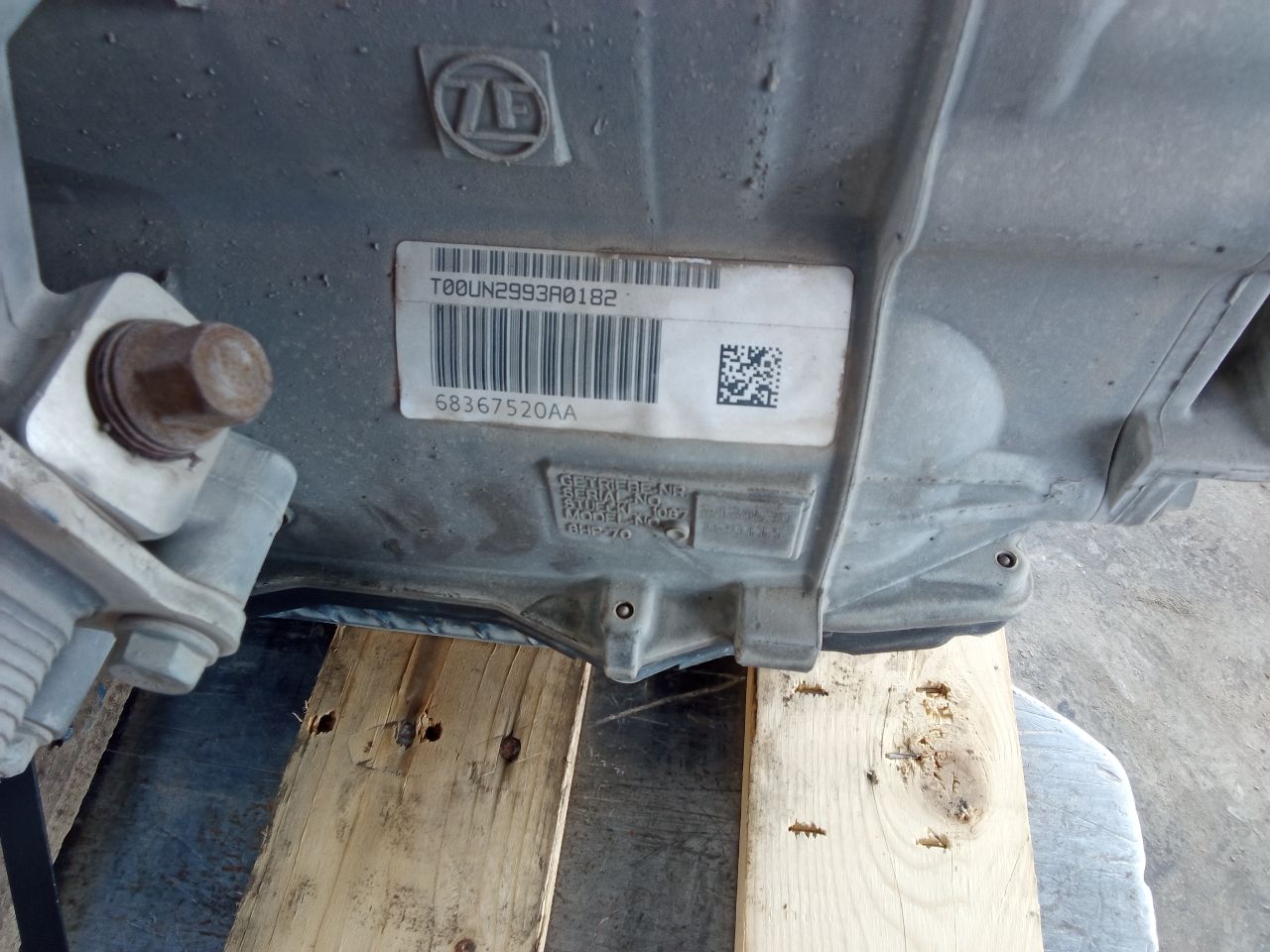Part image 4