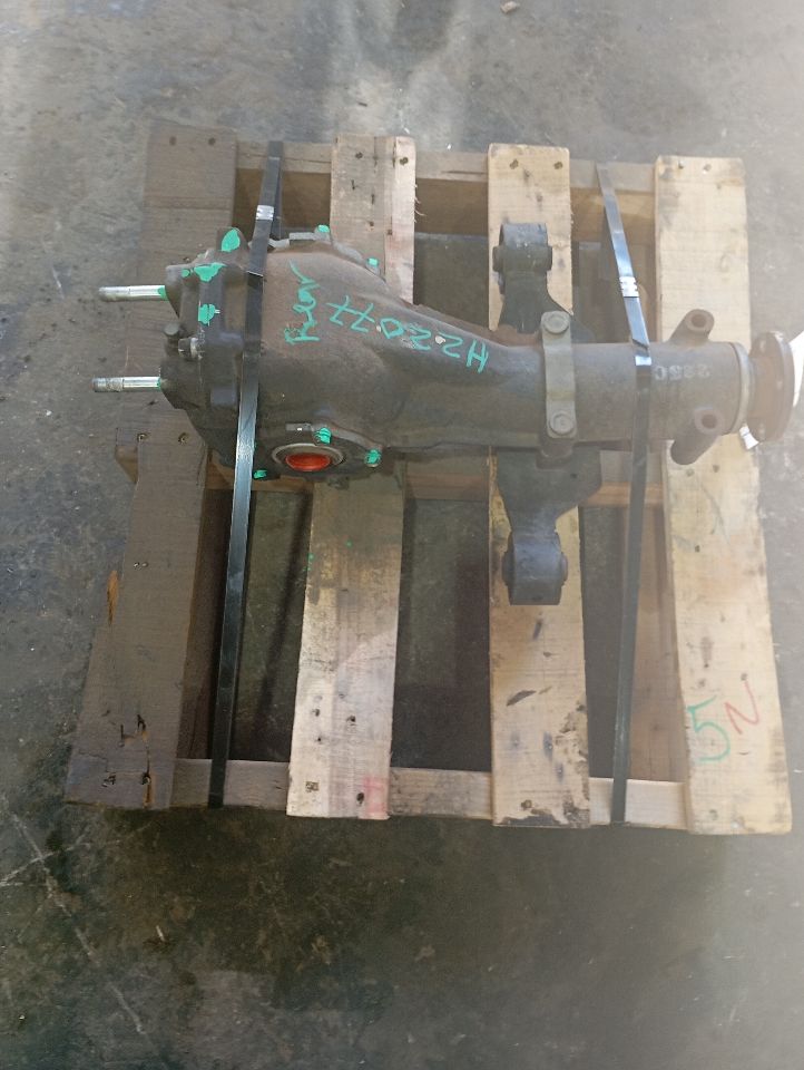 Part image 4