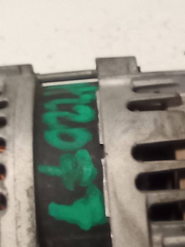 Part image 7
