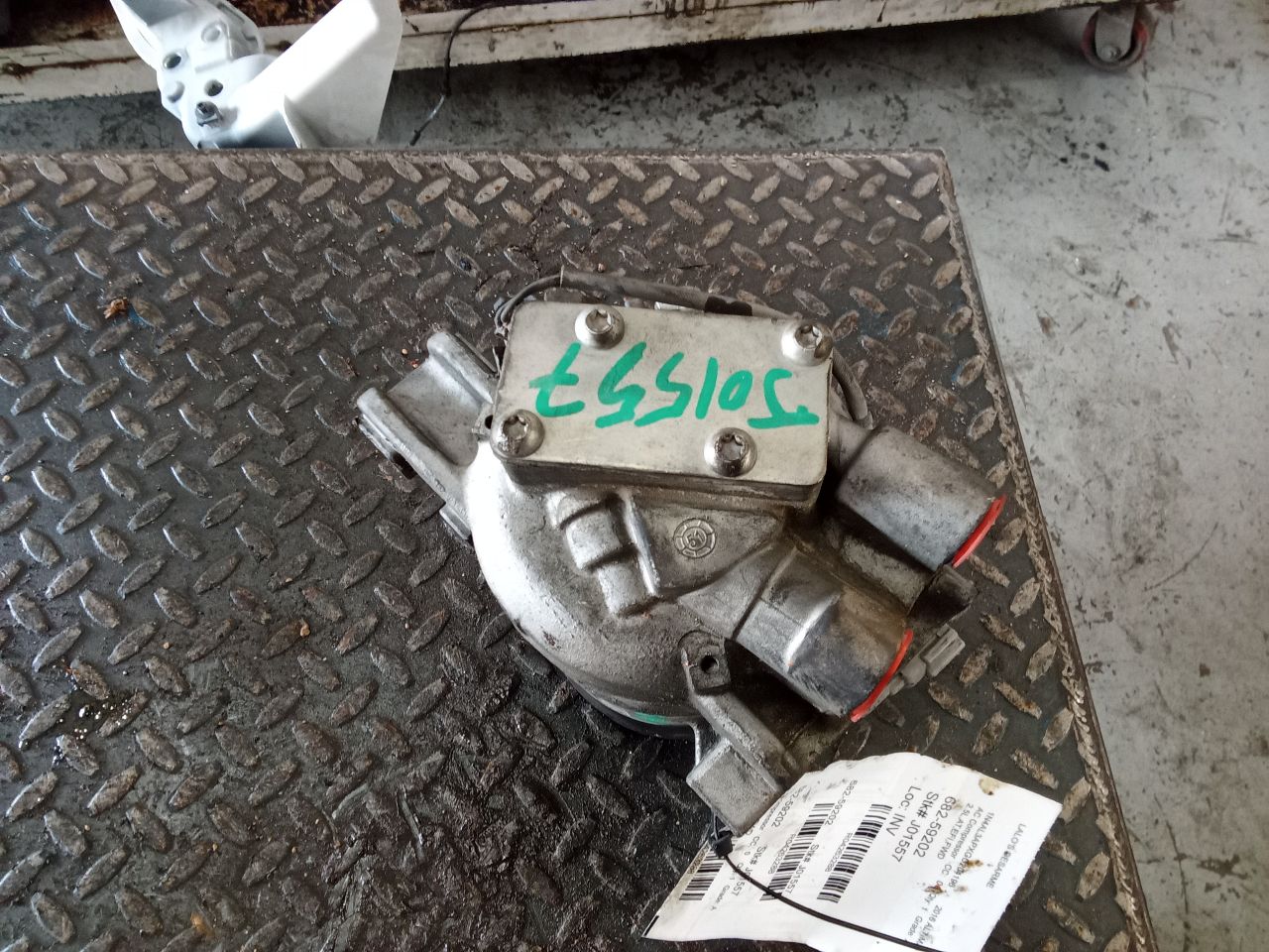 Part image 3
