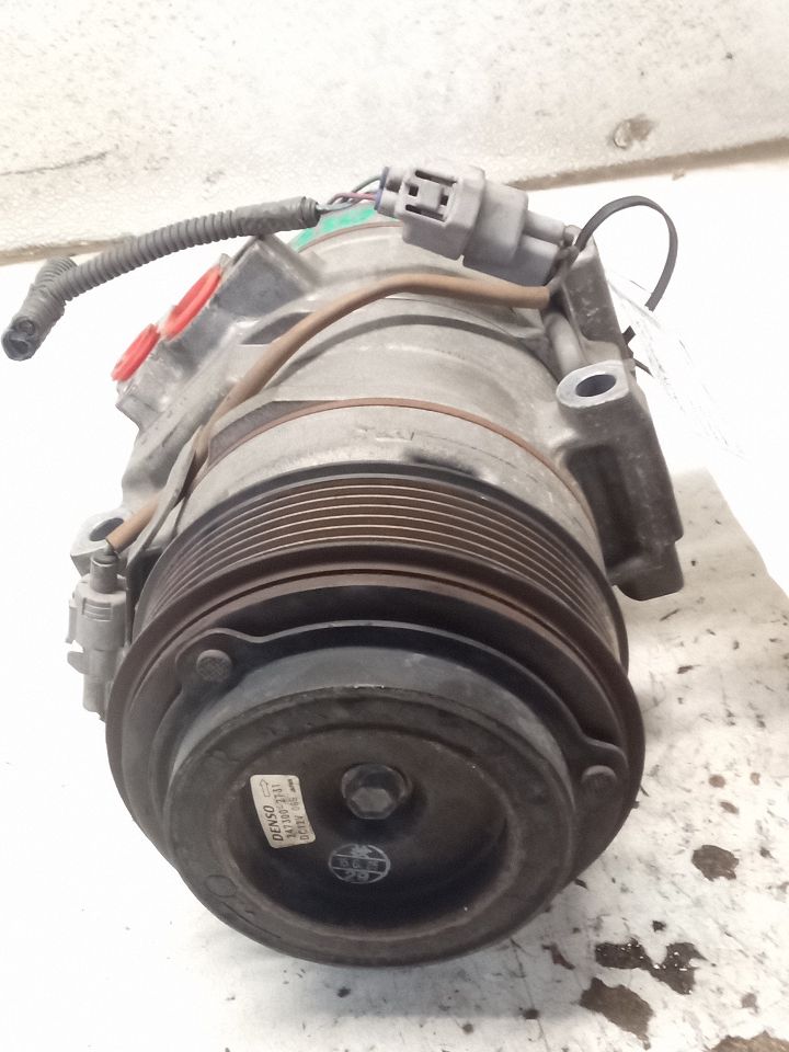 Part image 5