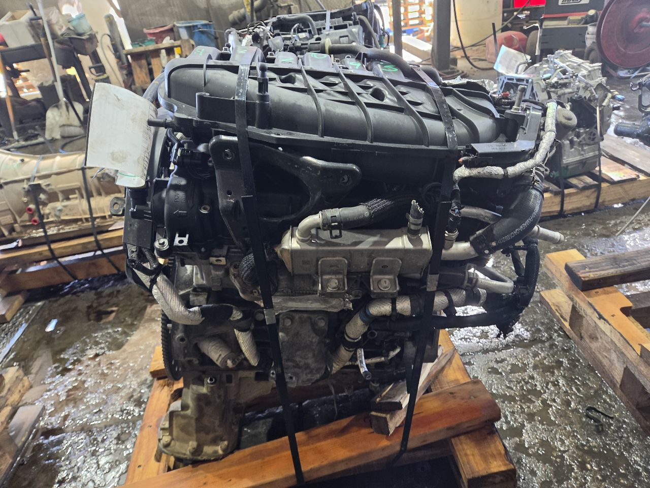 Part image 3