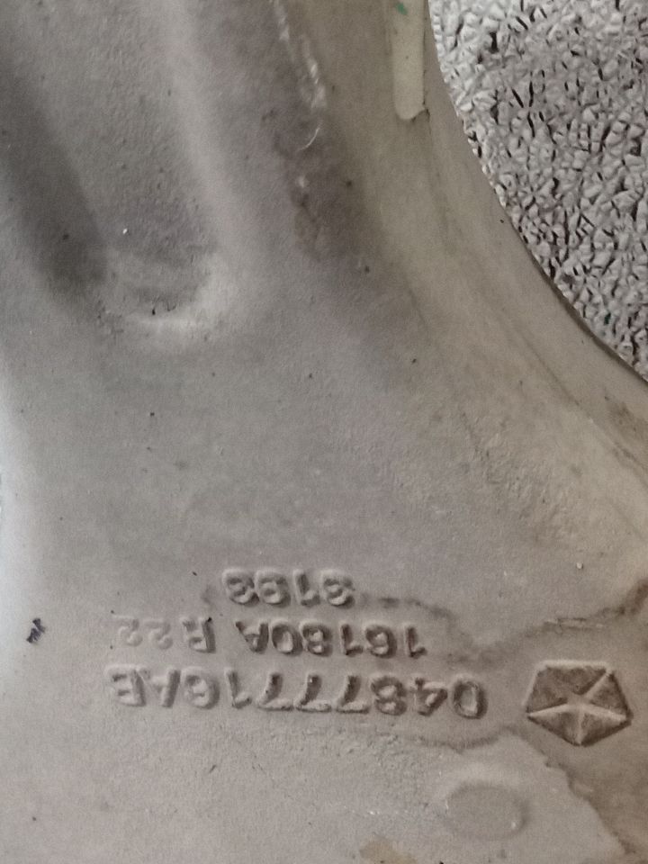 Part image 4