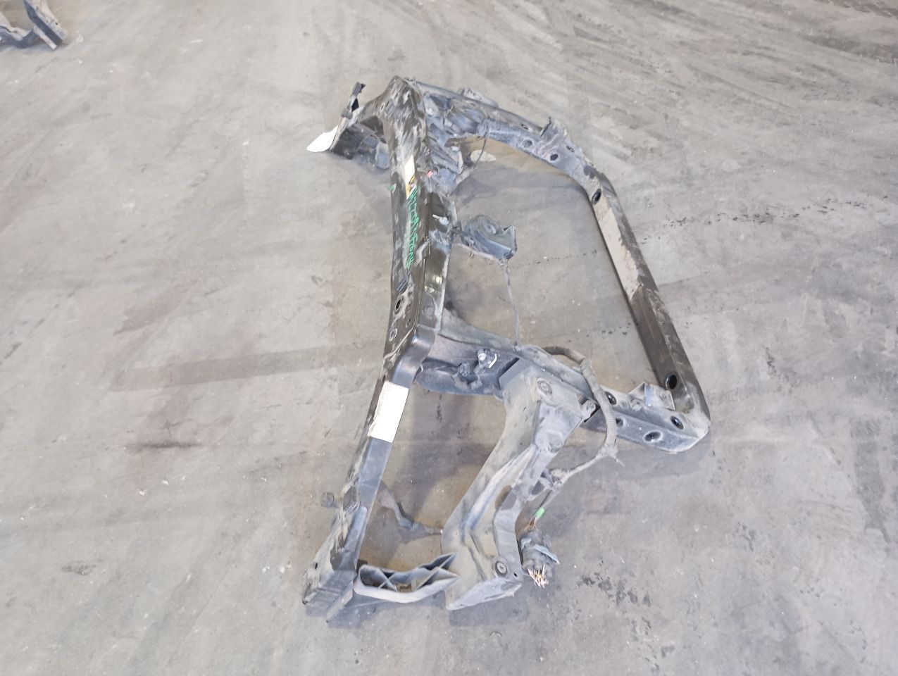 Part image 3