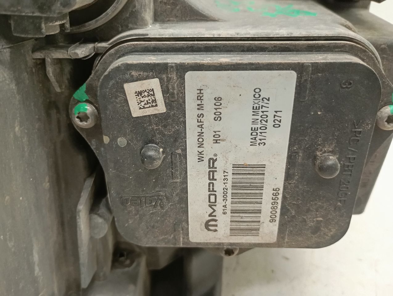 Part image 10