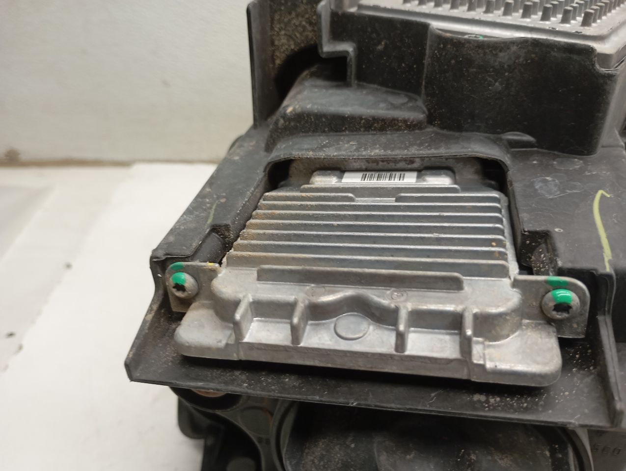 Part image 12