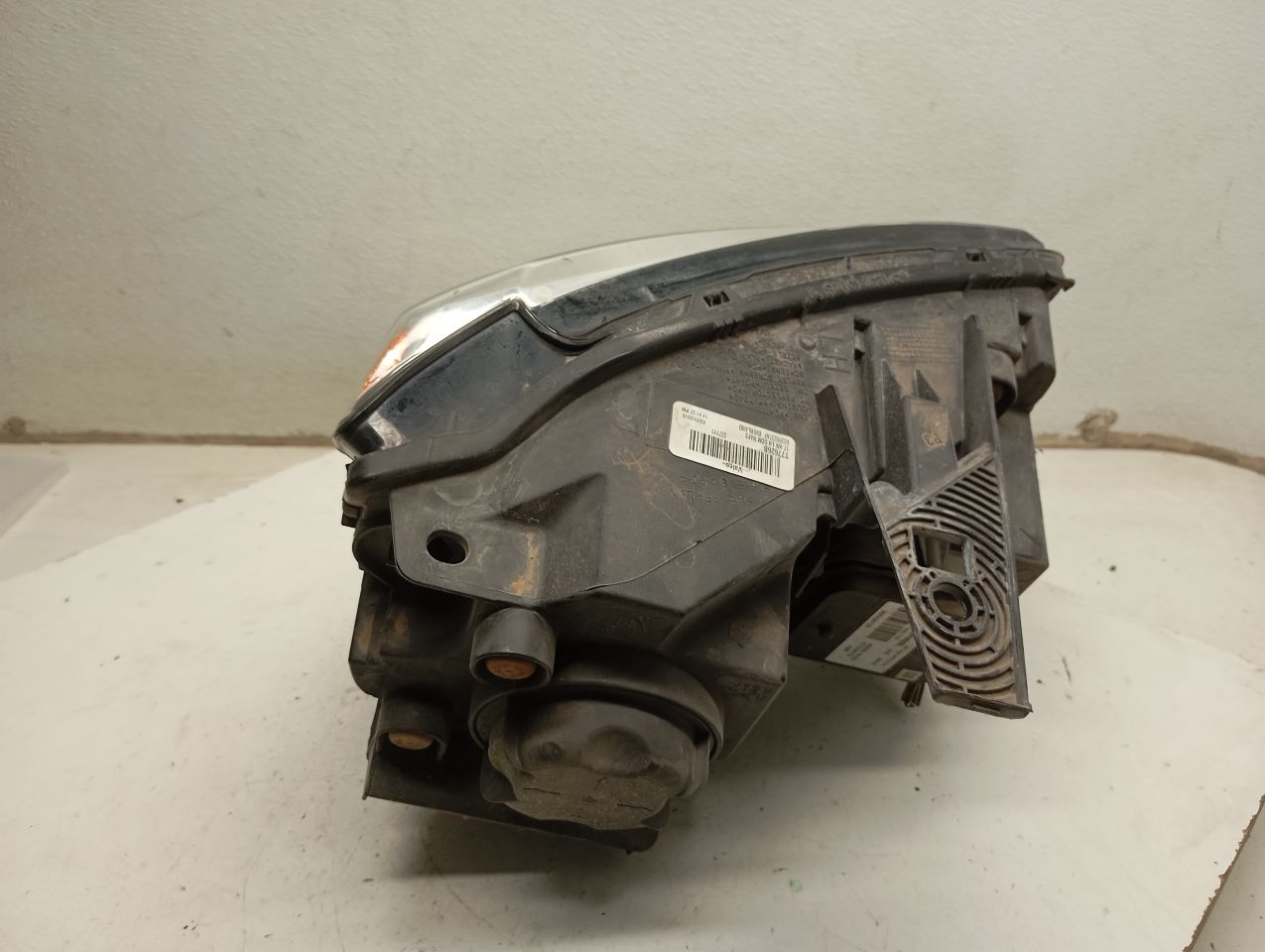 Part image 5