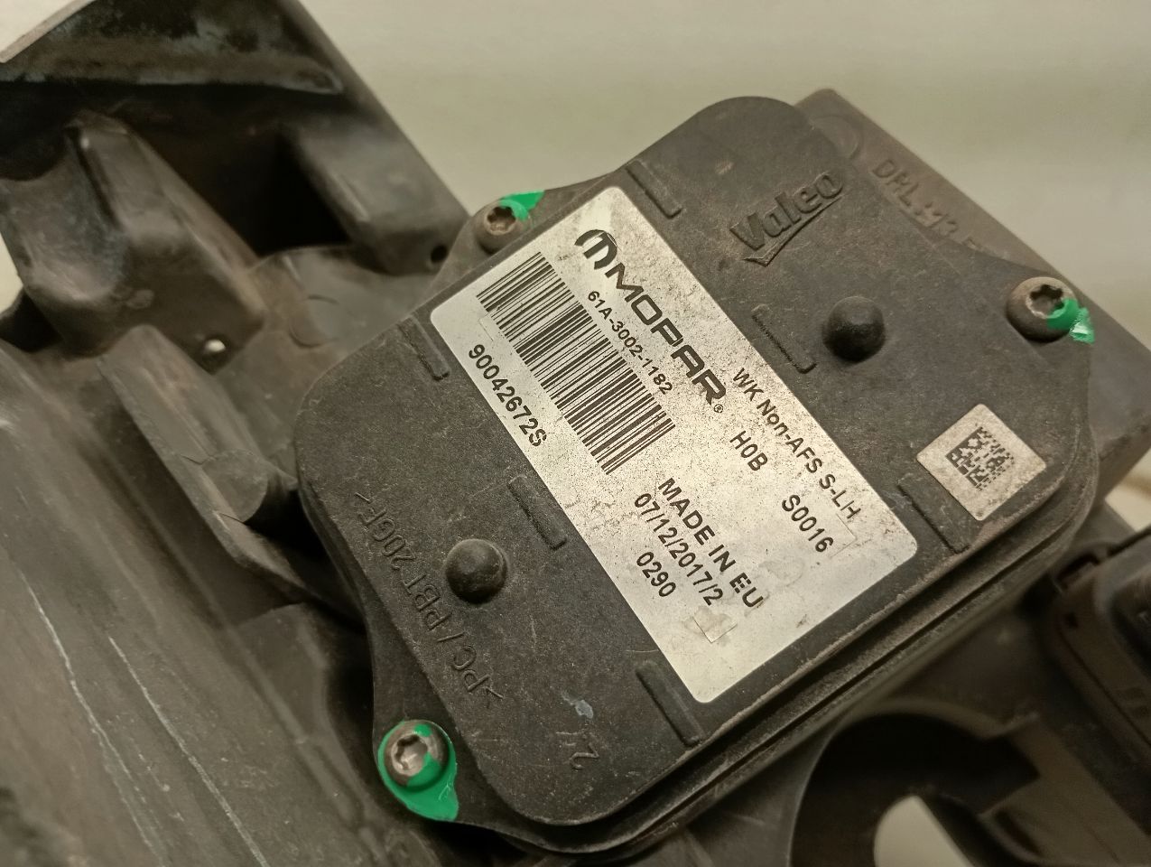 Part image 10