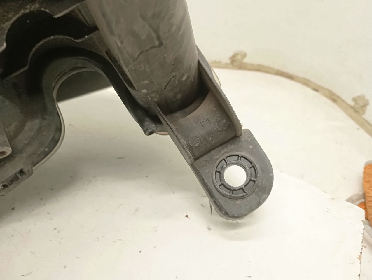 Part image 12