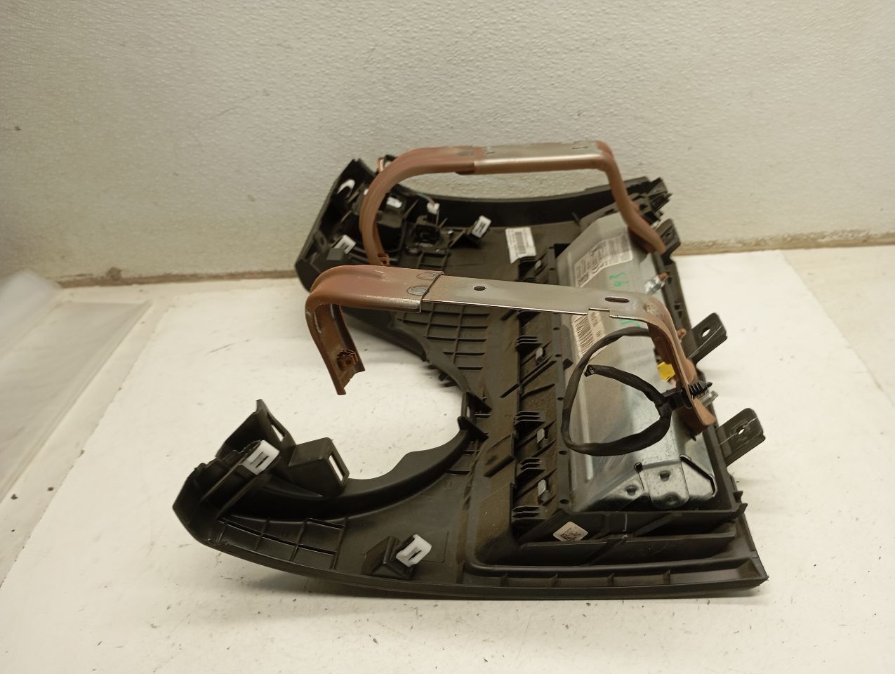 Part image 4