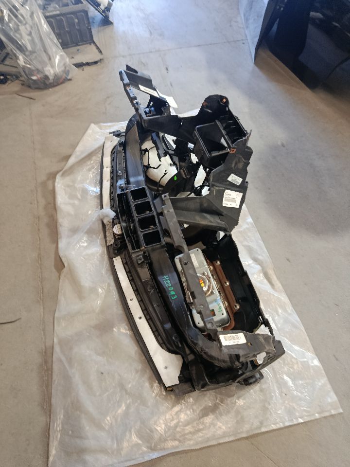 Part image 7