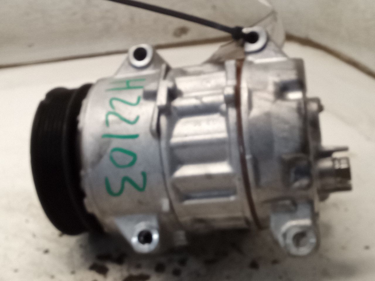Part image 3
