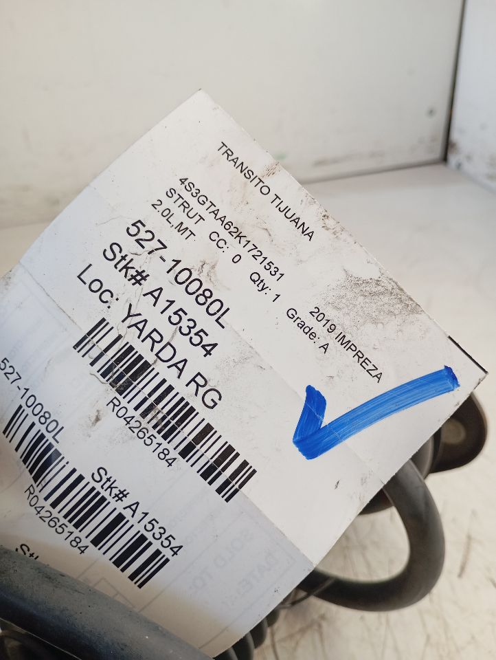 2019 Subaru IMPREZA Strut