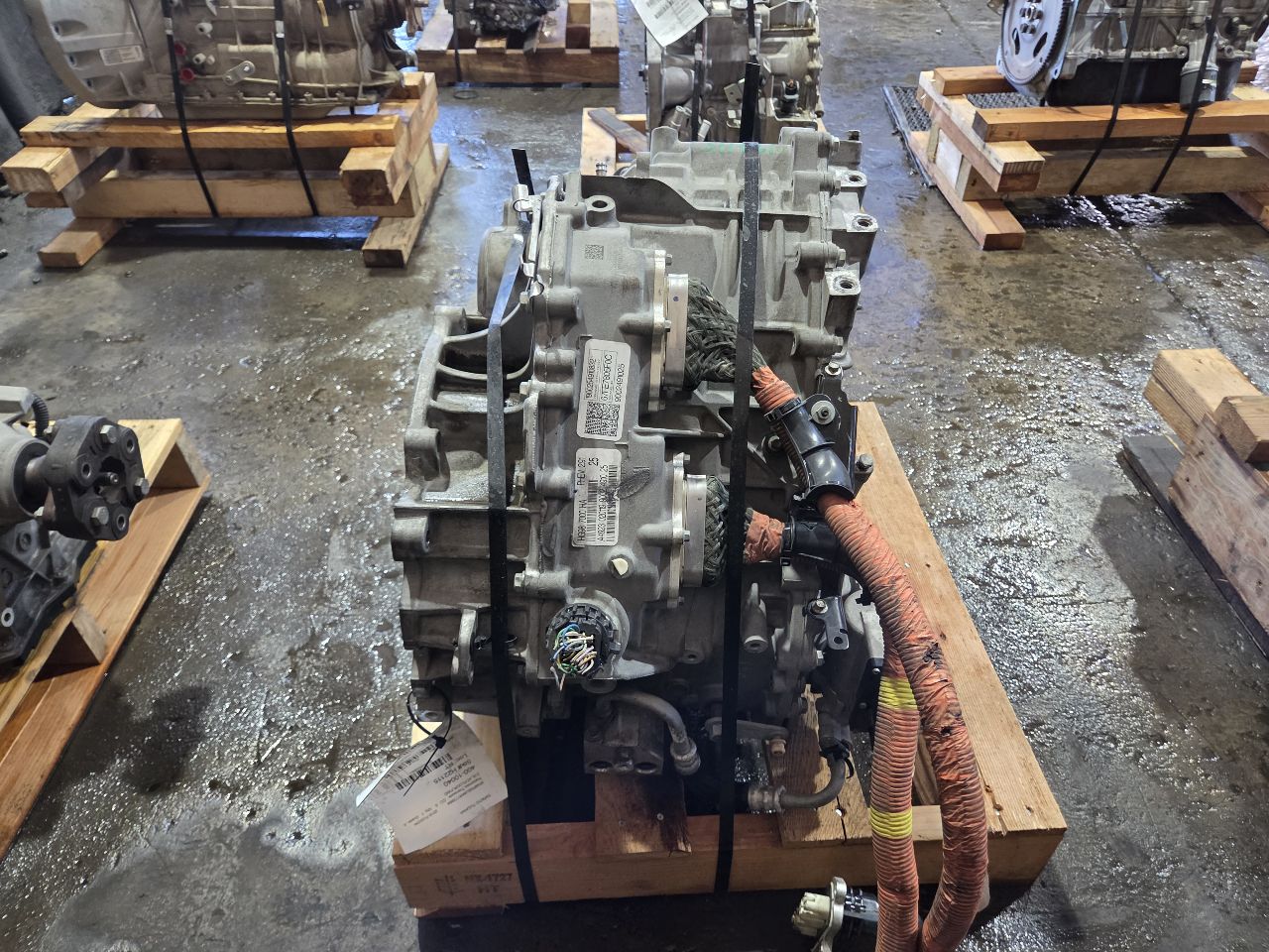 Part image 4