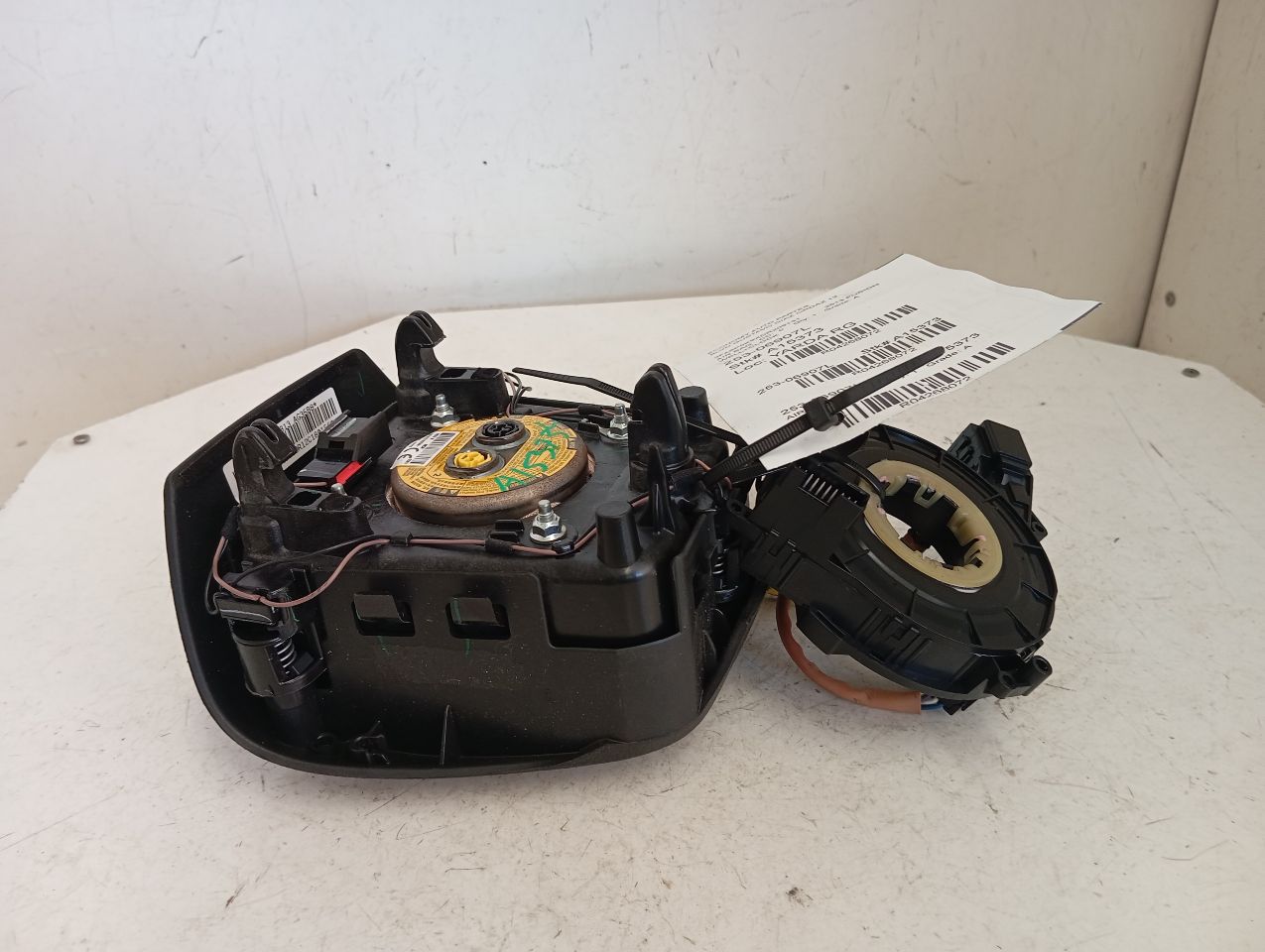 Part image 2