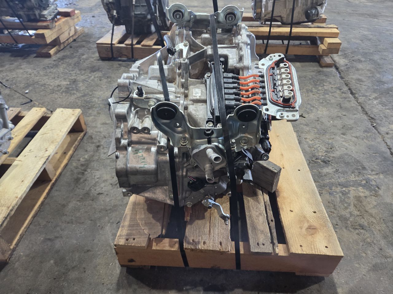Part image 3