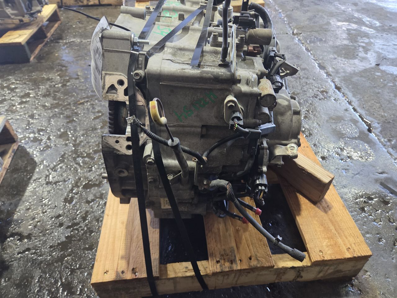 Part image 4