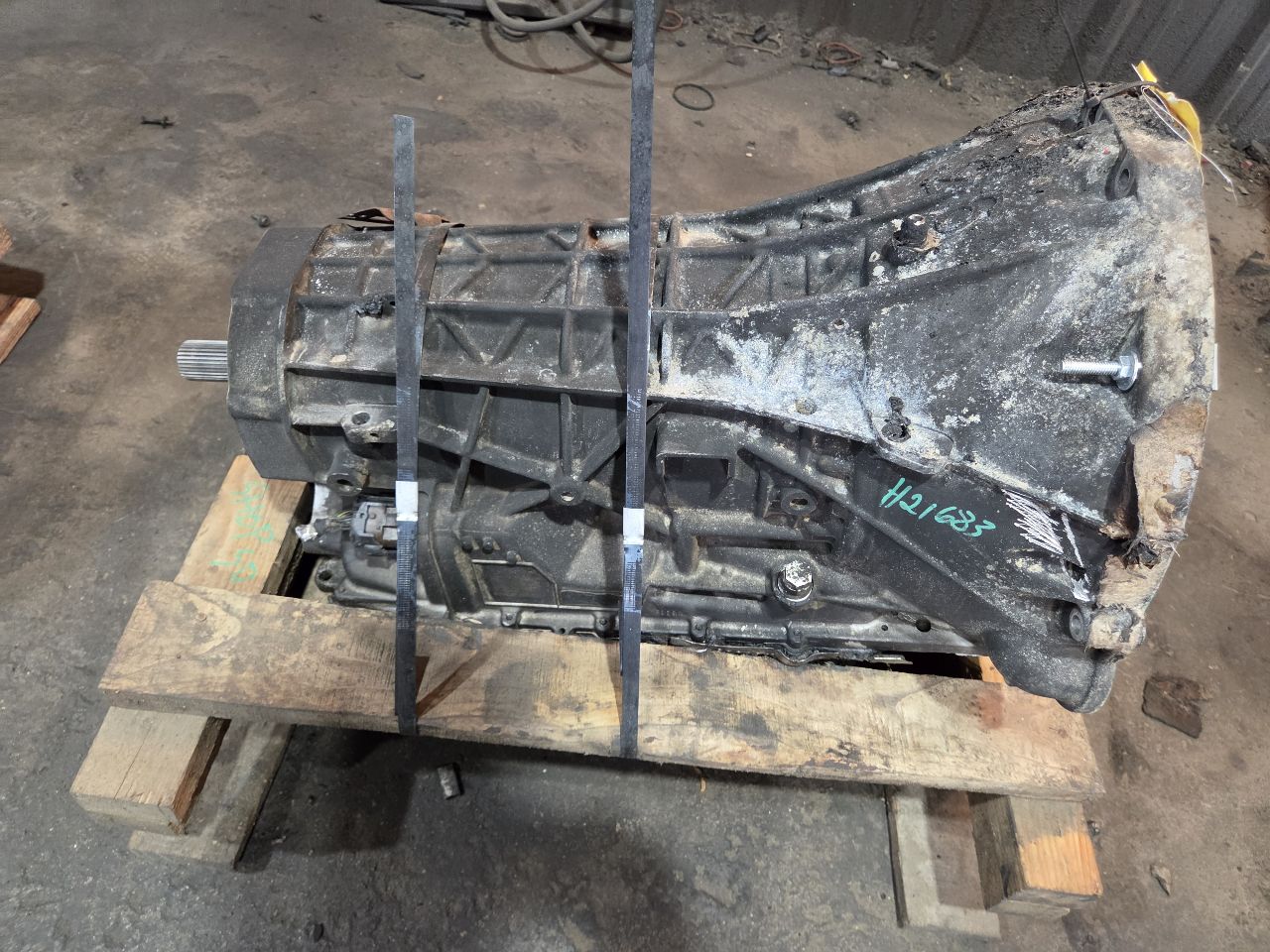 Part image 3