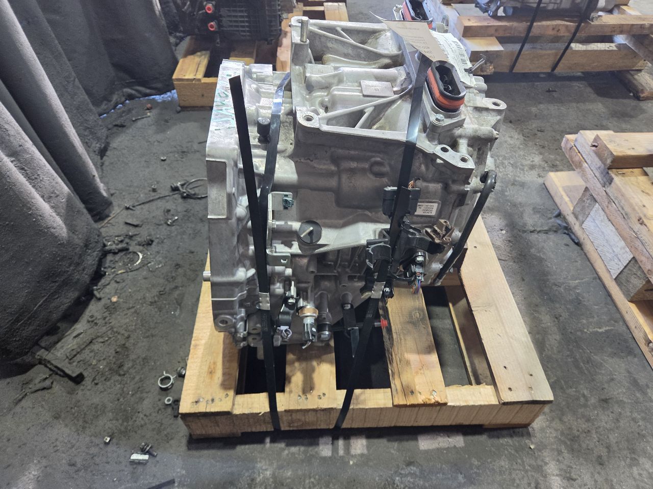 Part image 3