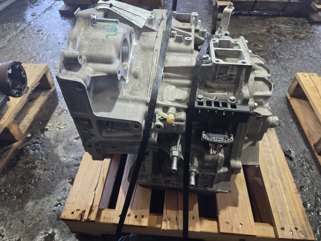 Part image 3