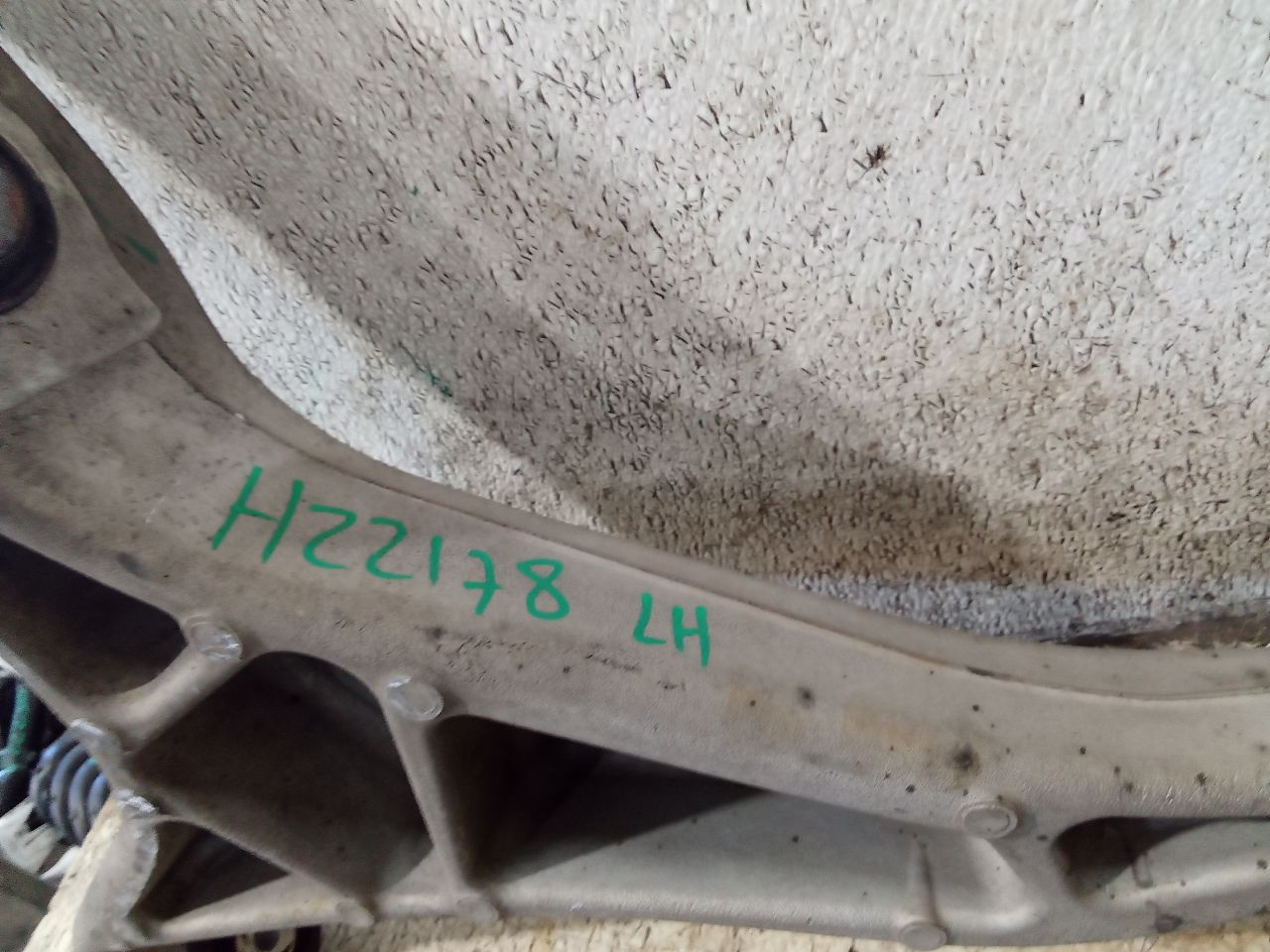 Part image 8