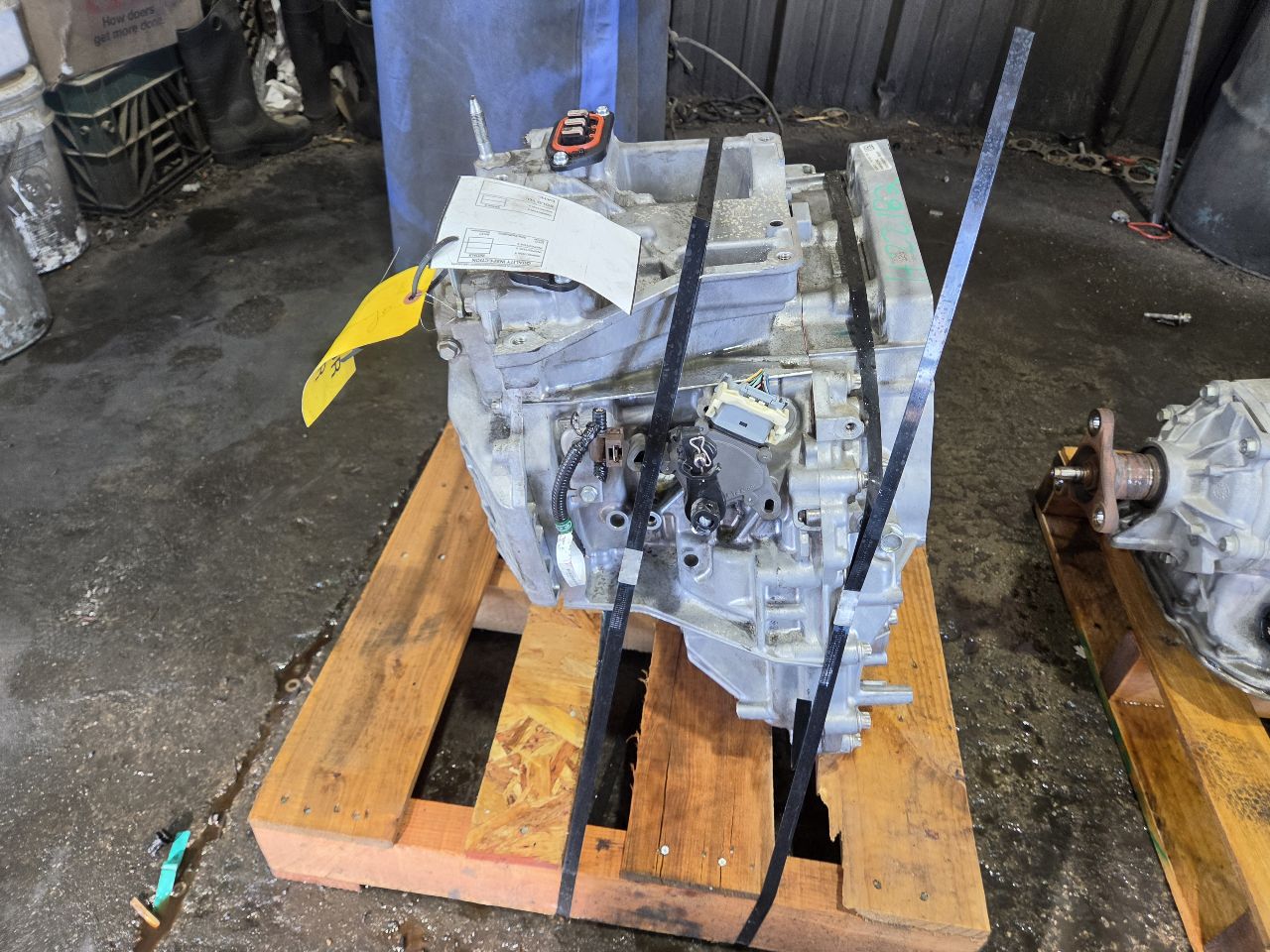 Part image 3