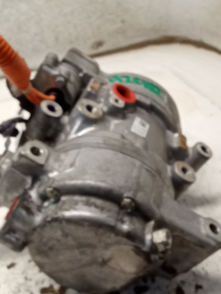 Part image 7