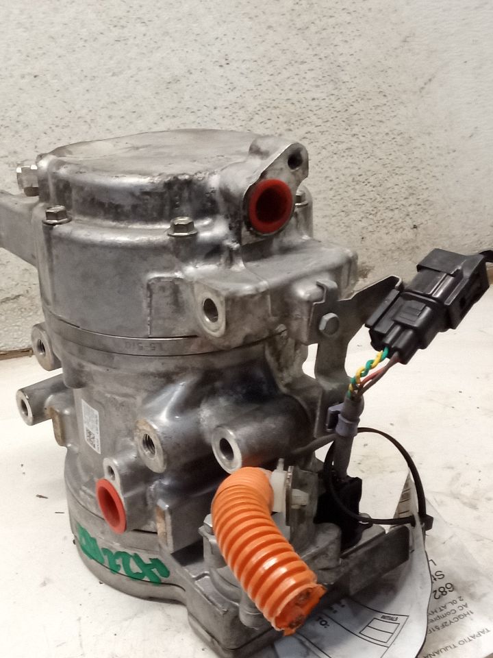 Part image 8
