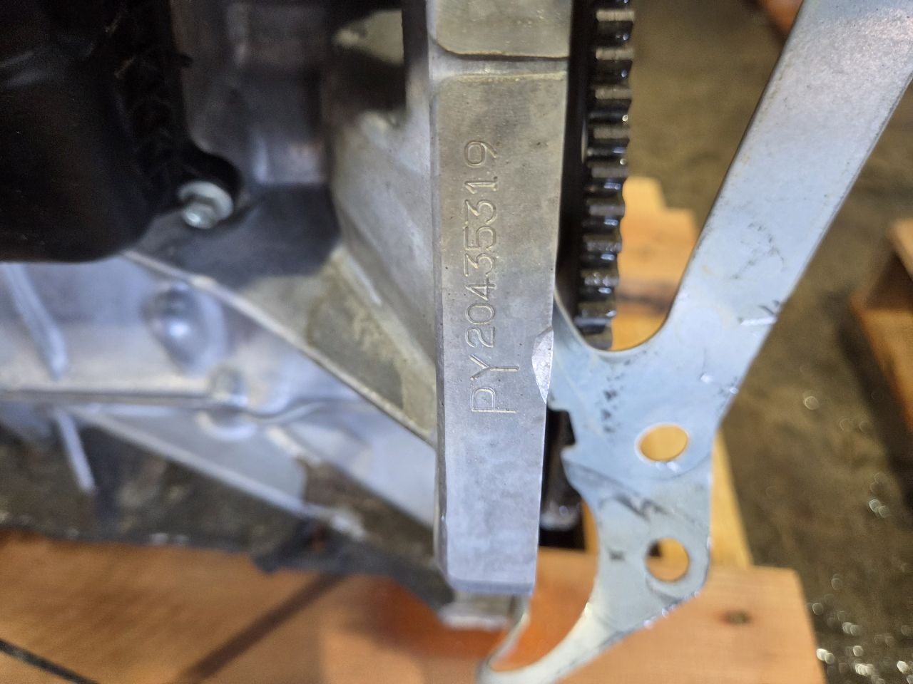 Part image 4