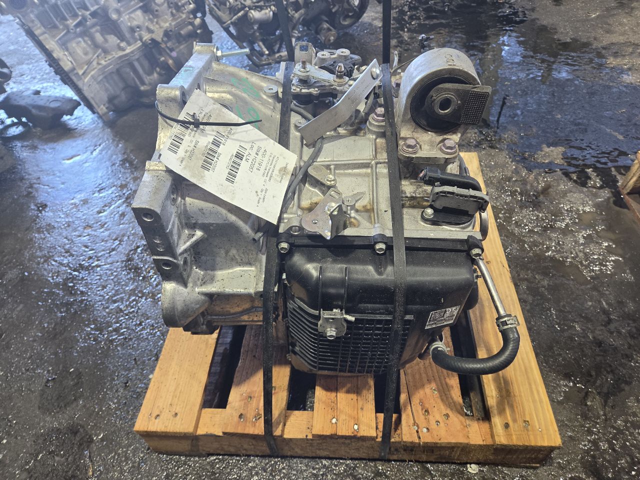 Part image 4