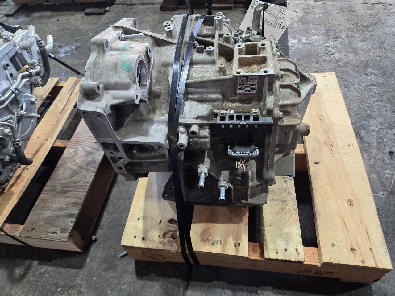 Part image 3