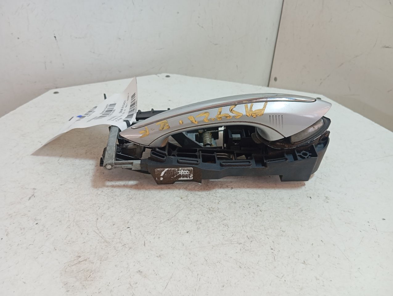 Part image 4