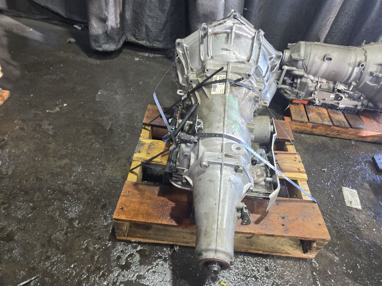 Part image 3