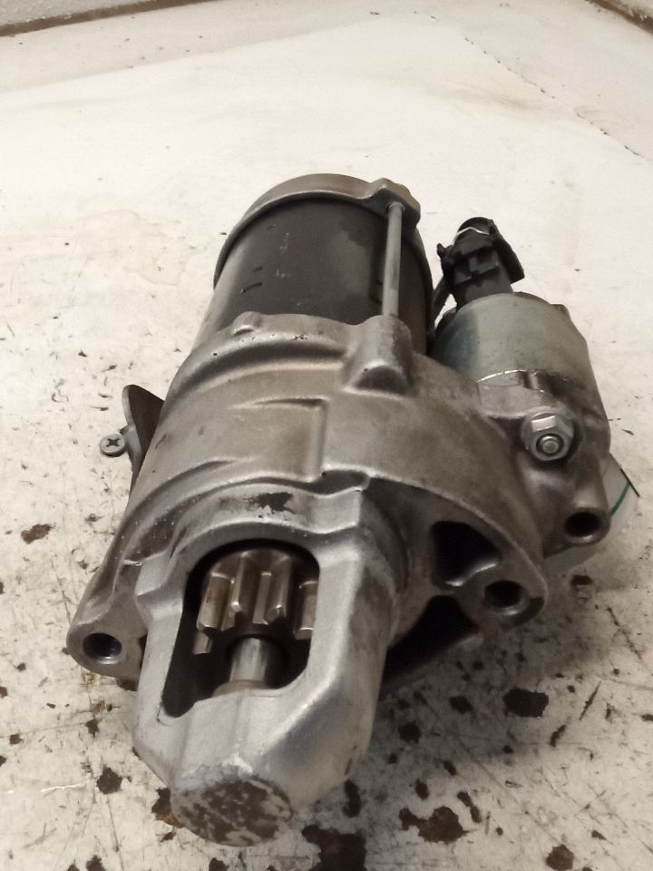 Part image 7