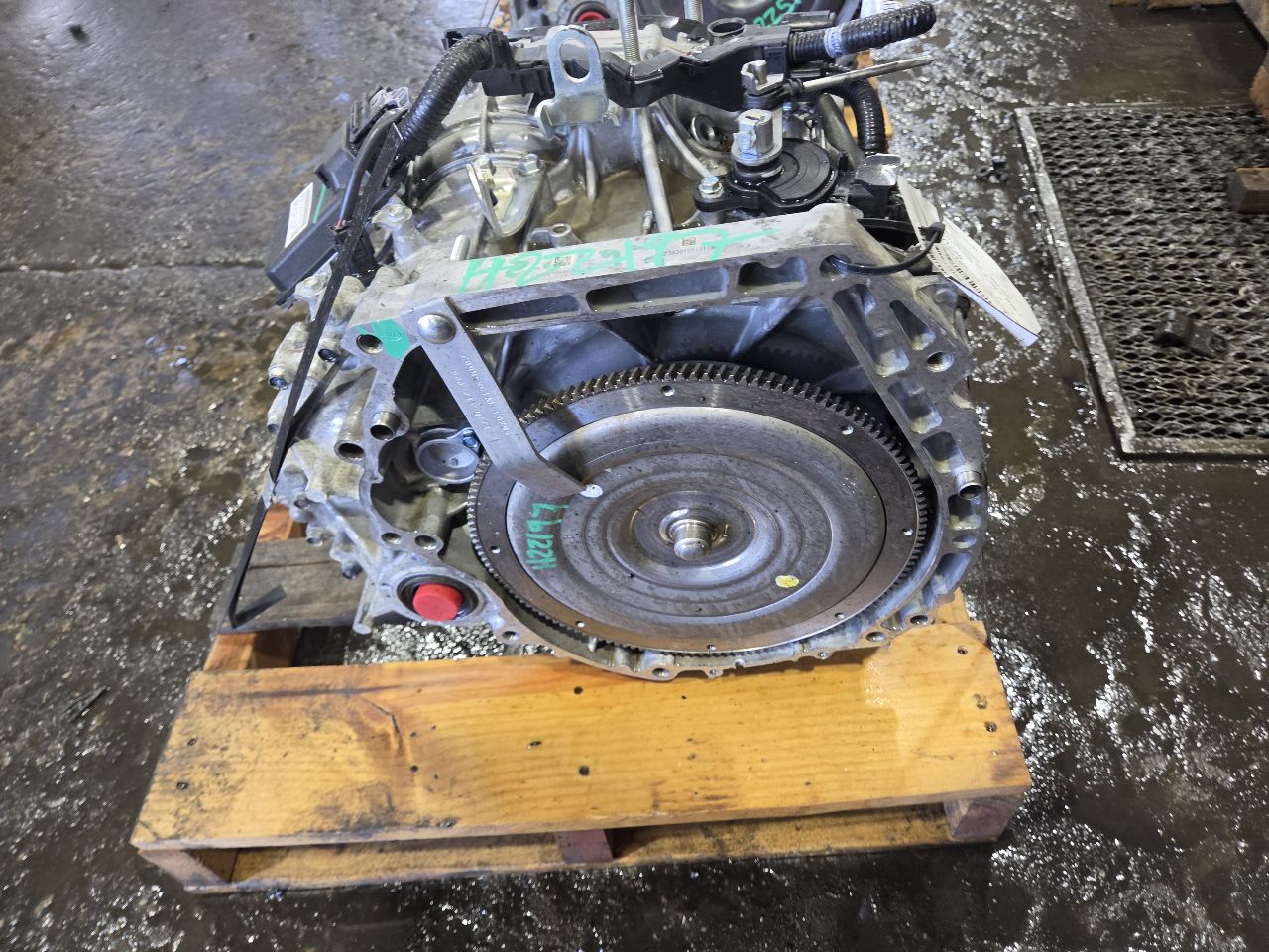 Part image 3