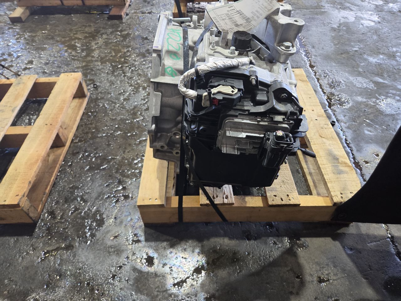 Part image 4
