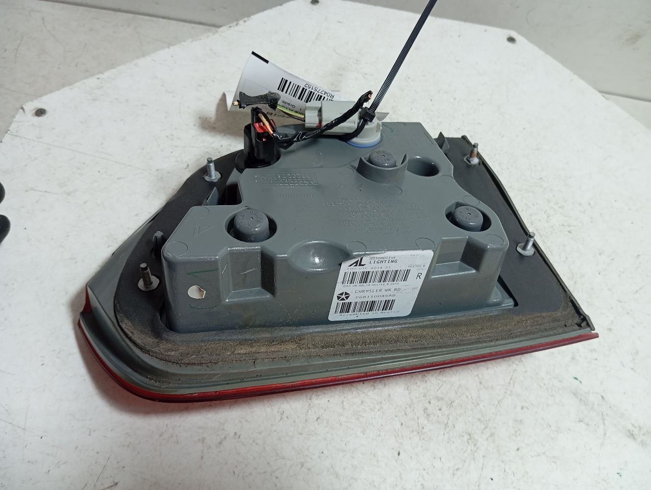 Part image 3