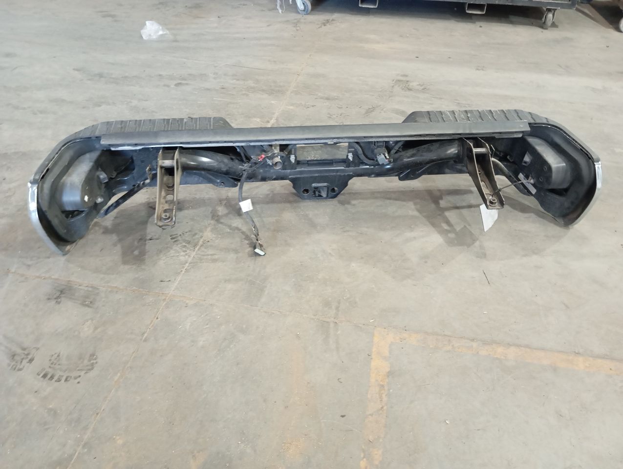 Part image 4