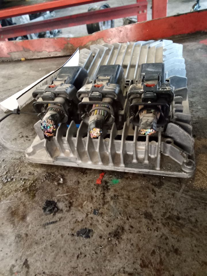 Part image 8