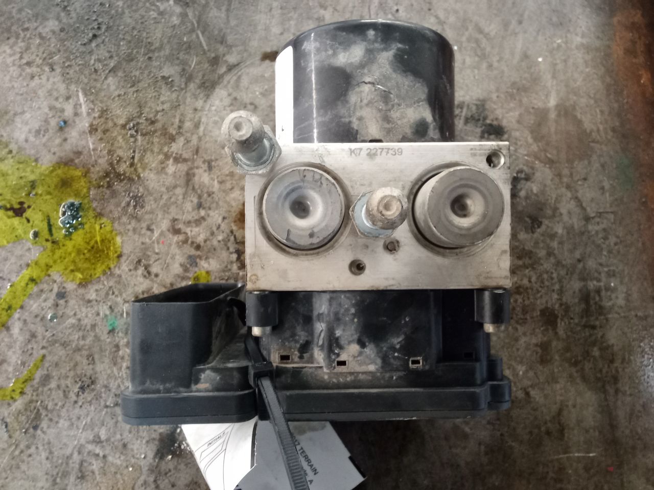 Part image 37