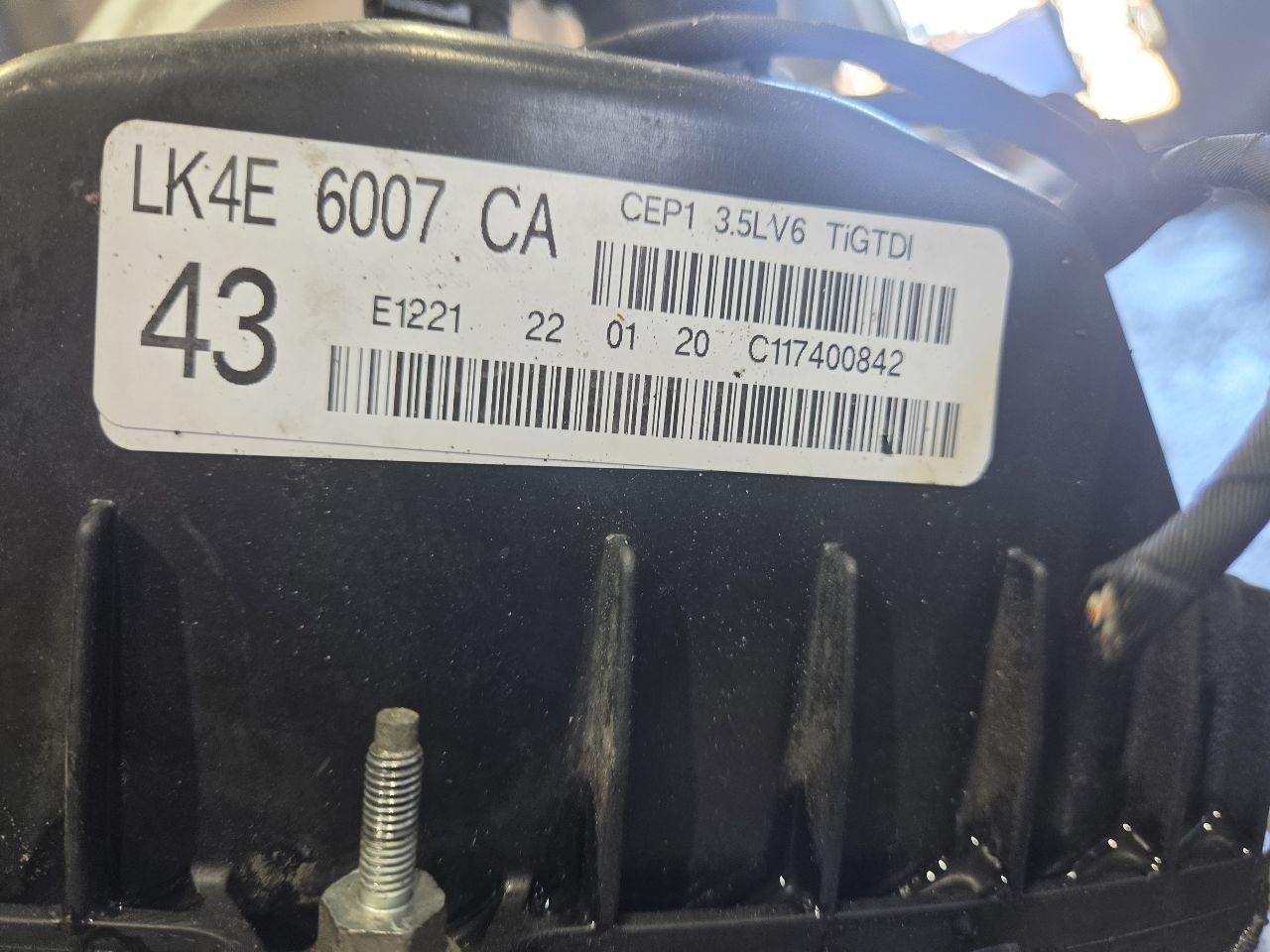 Part image 3