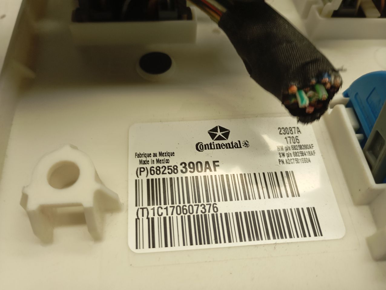 Part image 4