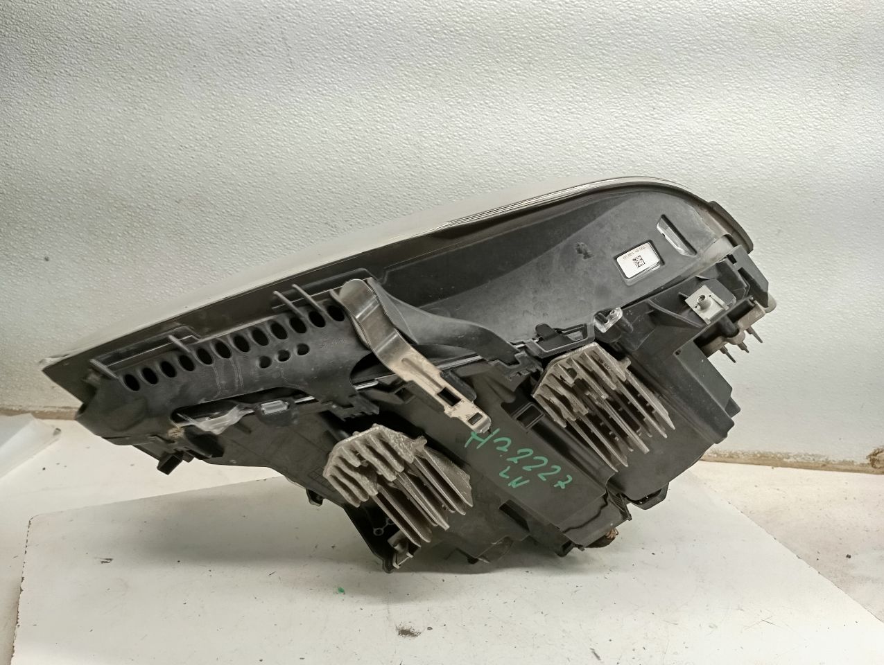 Part image 7