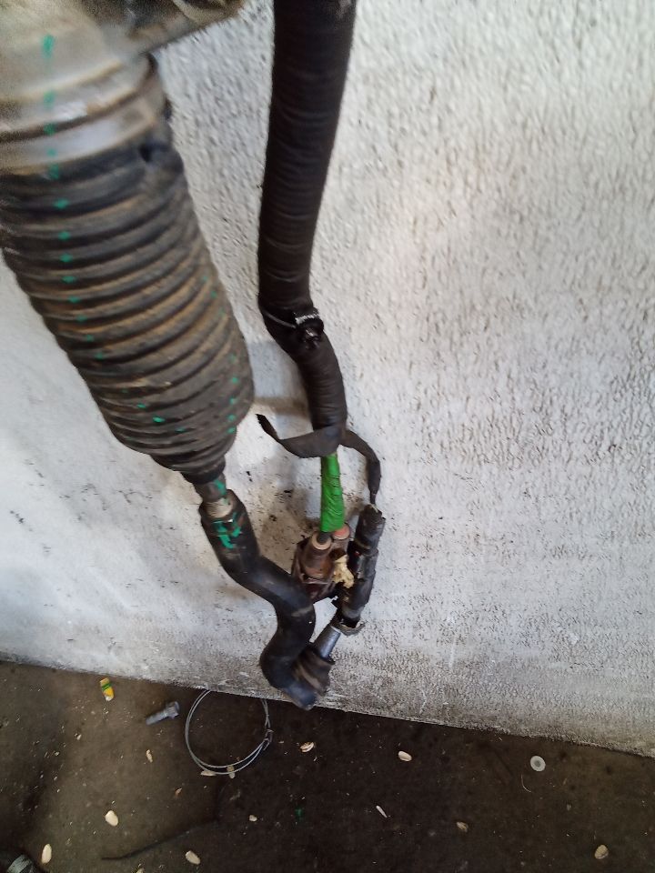 Part image 7