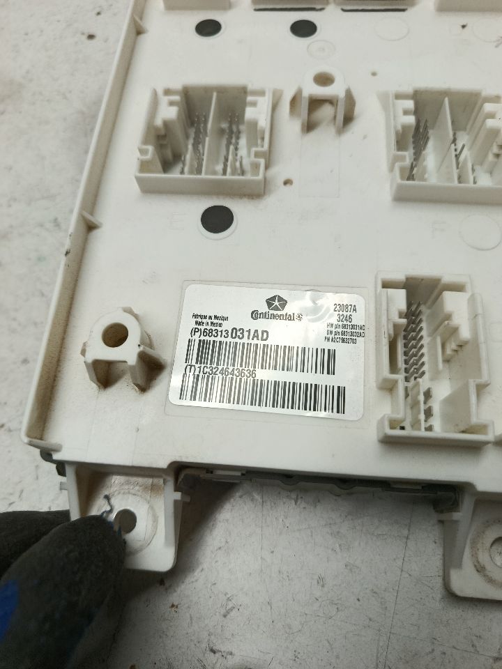 Part image 3