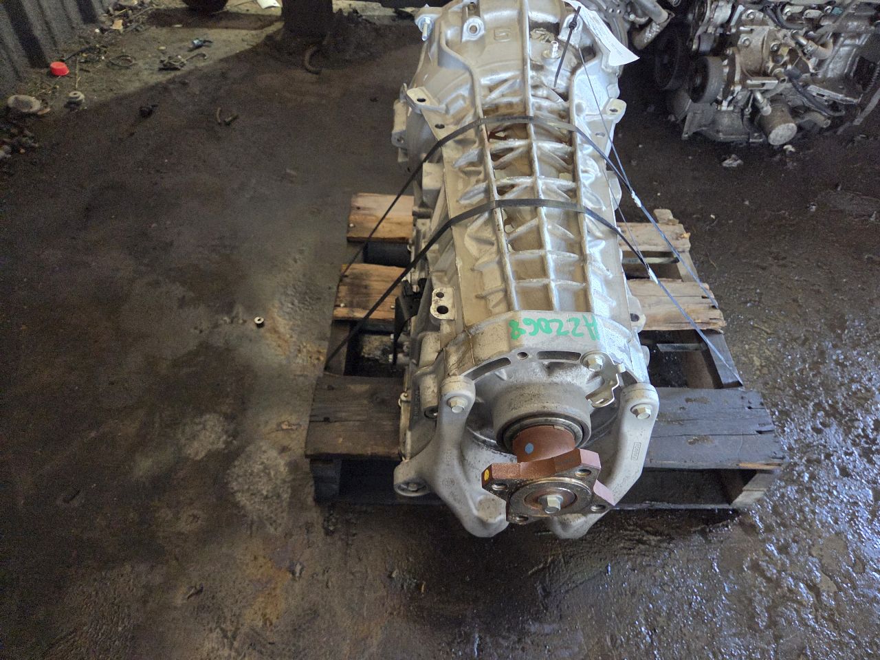 Part image 3