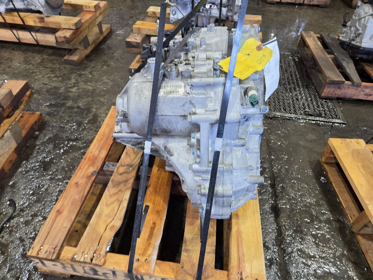 Part image 3