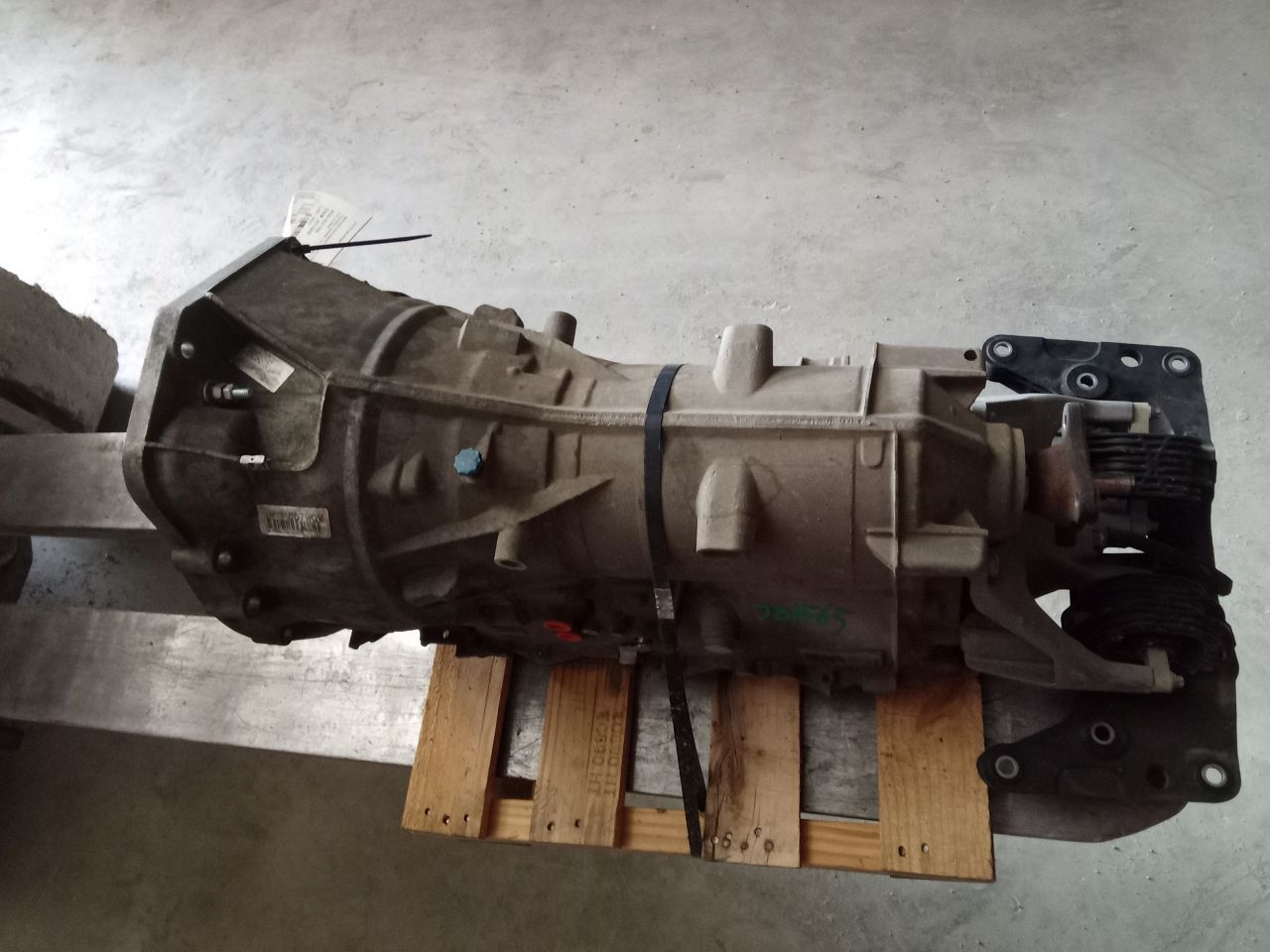 Part image 12