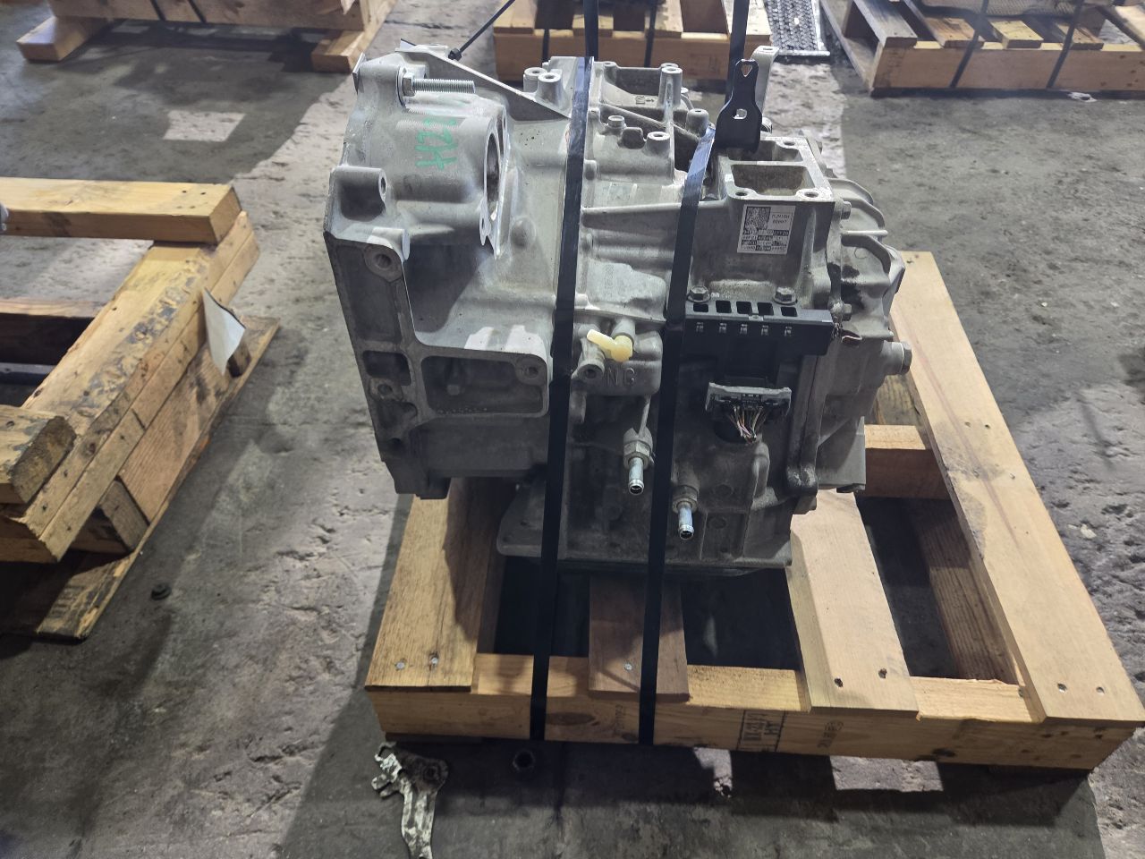 Part image 4